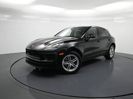2024 Porsche Macan SUV