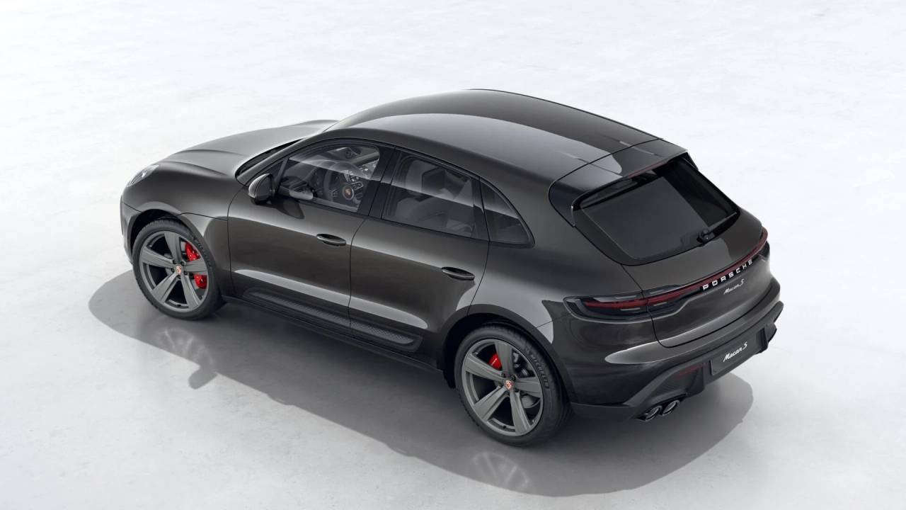 2026 Porsche Macan S photo 3