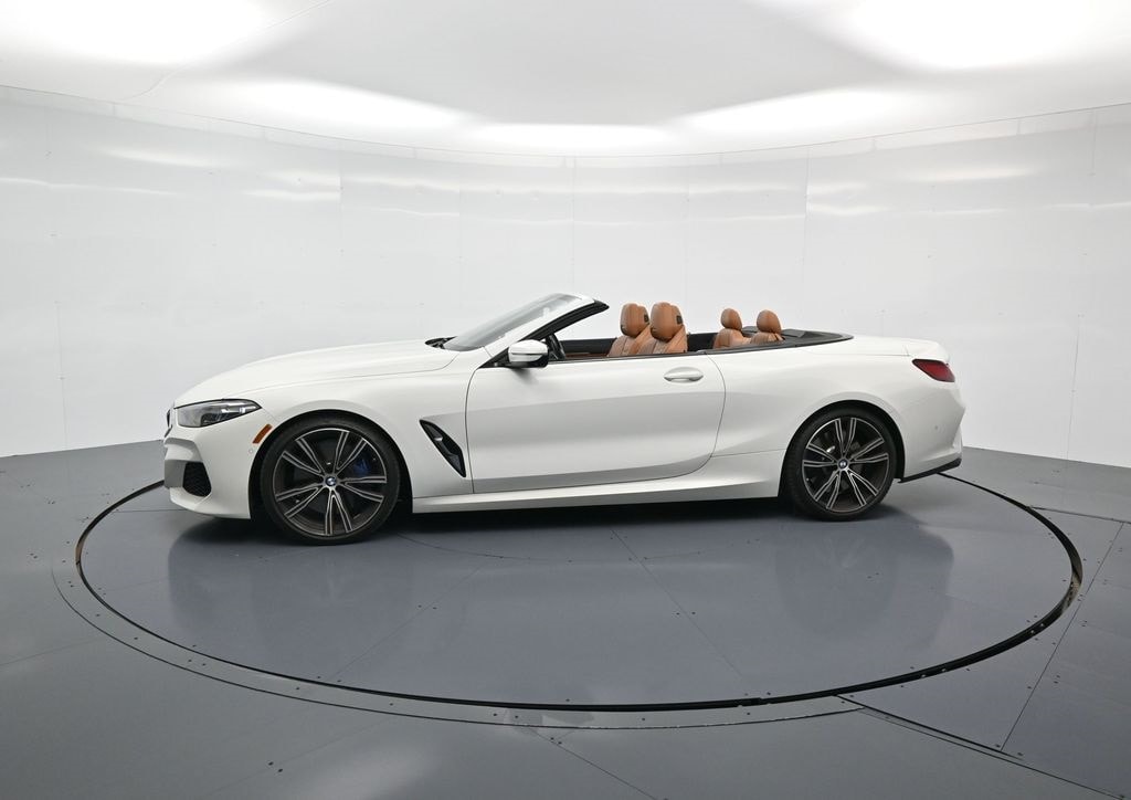 Used 2022 BMW 8 Series 840i with VIN WBADZ2C05NCH27980 for sale in Naples, FL