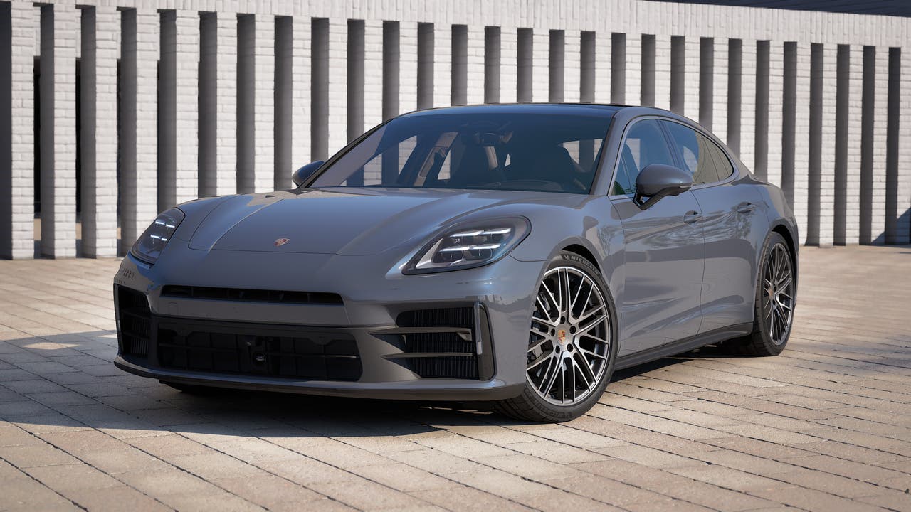  Porsche Panamera 4