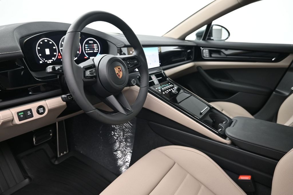 New 2026 Porsche Panamera 4 Hatchback