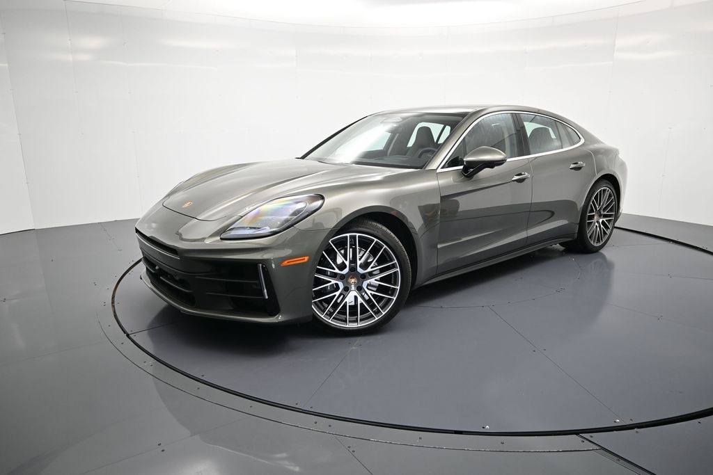 New 2026 Porsche Panamera 4 Hatchback
