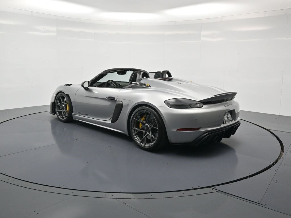 2025 Porsche Boxster Spyder photo 3