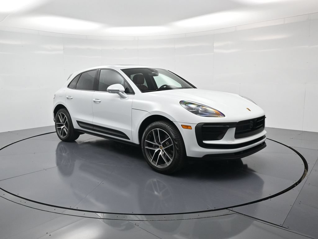 2026 Porsche Macan Base - Photo 31