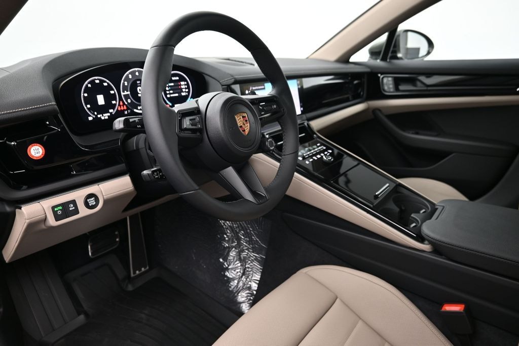 New 2026 Porsche Panamera 4 Hatchback