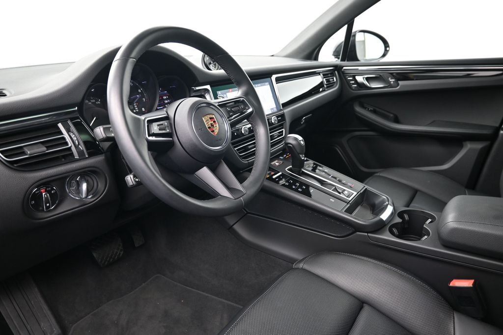 Certified 2025 Porsche Macan SUV
