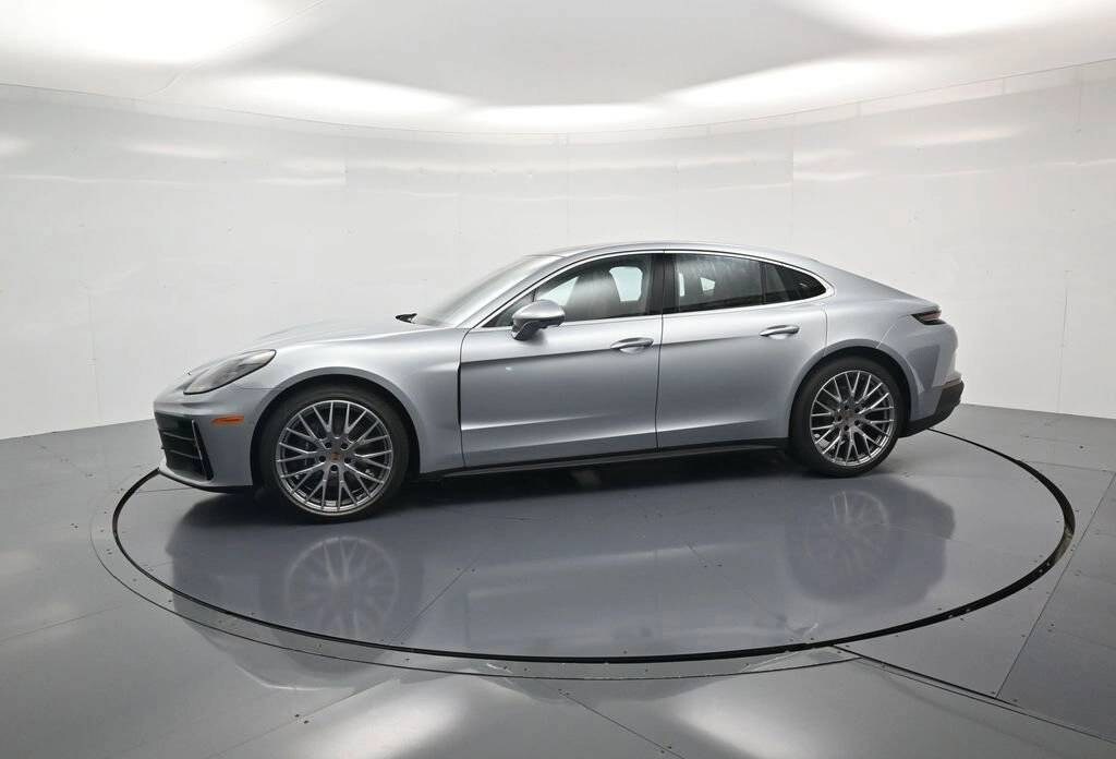 New 2026 Porsche Panamera 4 Hatchback