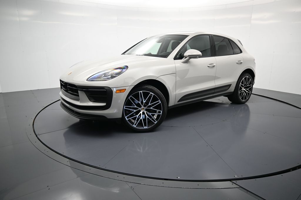 2024 Porsche Macan