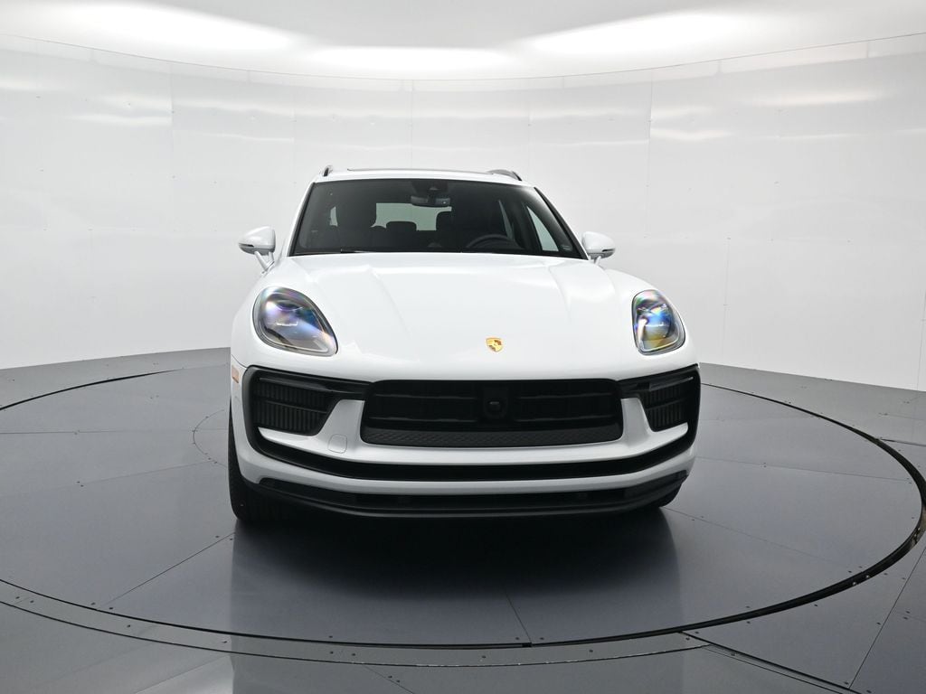 2026 Porsche Macan S - Photo 32