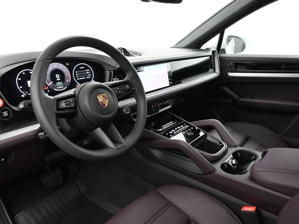 2025 Porsche Cayenne E-Hybrid Coupe photo 4