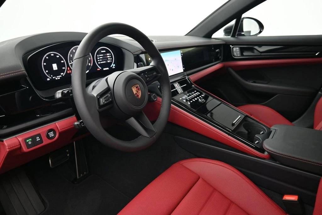 New 2026 Porsche Panamera 4 Hatchback