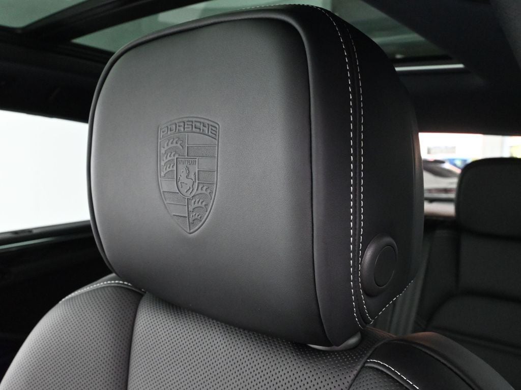 2026 Porsche Macan S - Photo 20