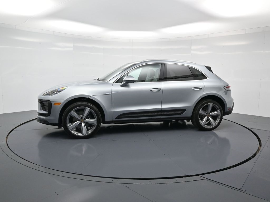 Certified 2025 Porsche Macan  SUV