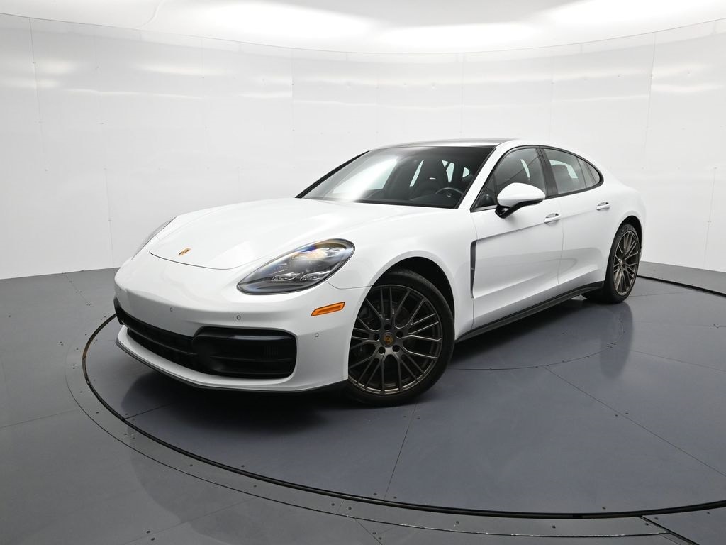 2022 Porsche Panamera Platinum Edition