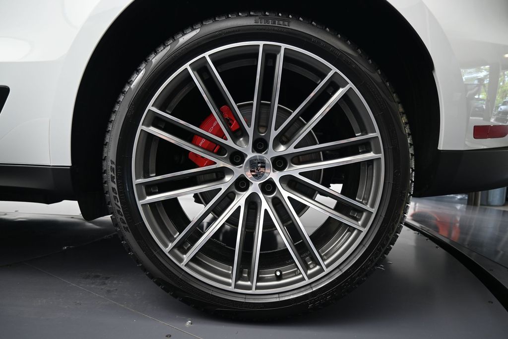2026 Porsche Macan S - Photo 38