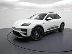 2025 Porsche Macan Electric Turbo SUV
