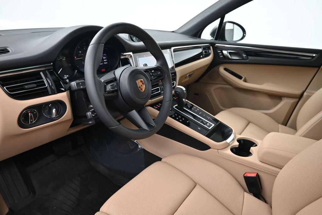 New 2026 Porsche Macan SUV