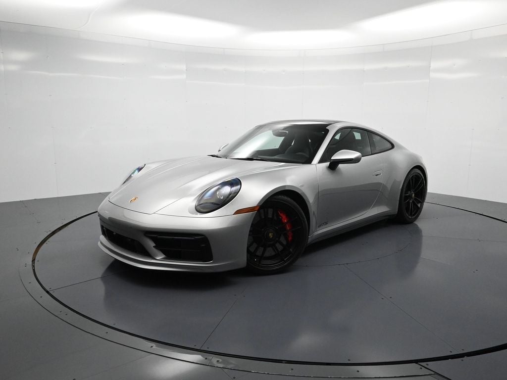 2022 Porsche 911 GTS