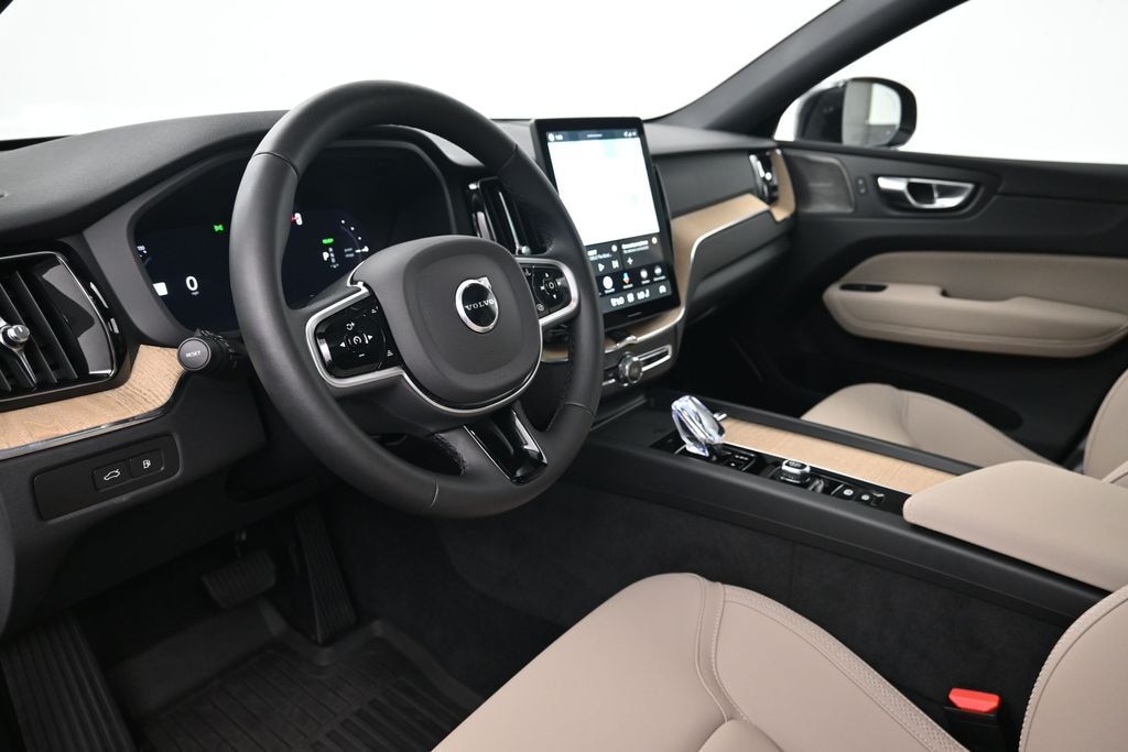 Used 2026 Volvo XC60 Plug-In Hybrid T8 Plus SUV
