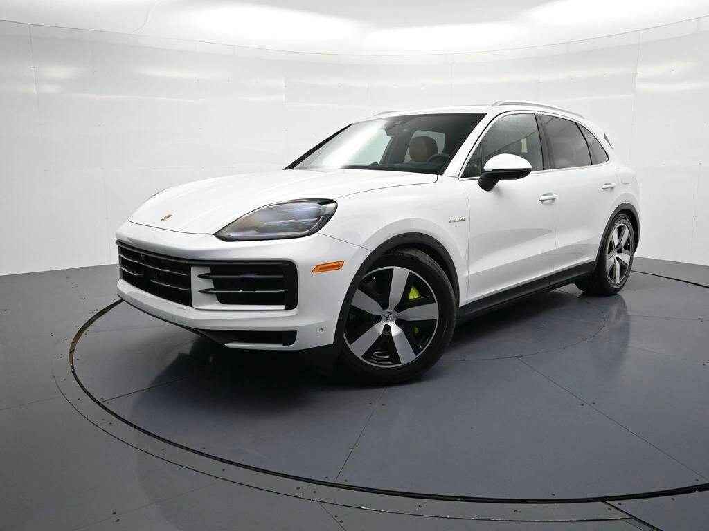New 2026 Porsche Cayenne E-Hybrid S SUV
