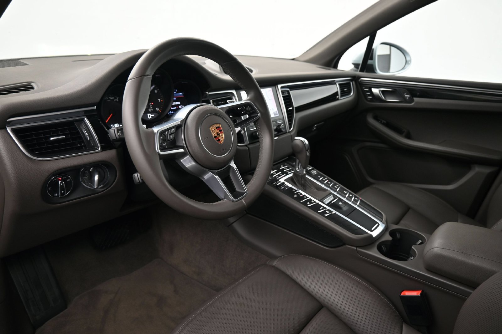 Certified 2017 Porsche Macan SUV