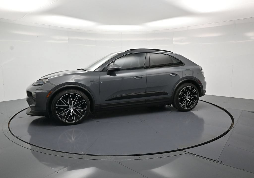 Certified 2025 Porsche Macan Base with VIN WP1AA2XA0SL000136 for sale in Naples, FL