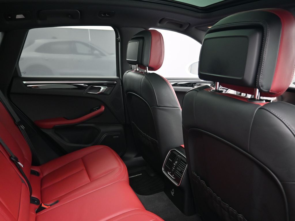 2026 Porsche Macan Base - Photo 7