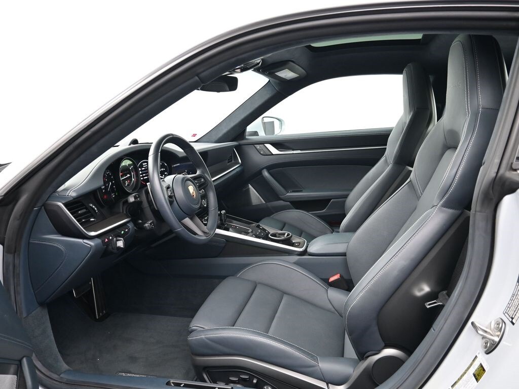 2024 Porsche 911 Turbo S photo 4