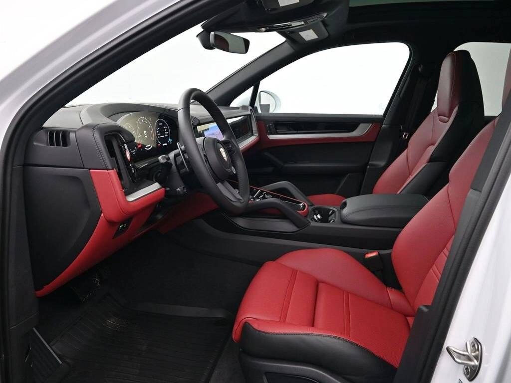 New 2026 Porsche Cayenne SUV