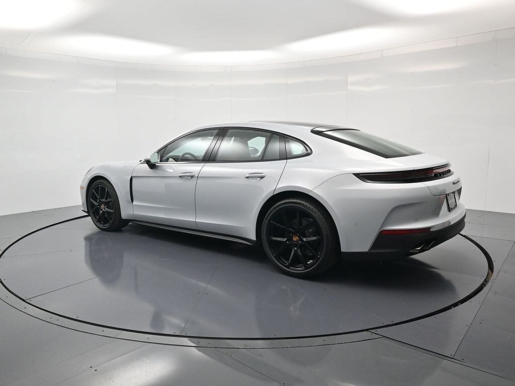 New 2026 Porsche Panamera 4 Hatchback