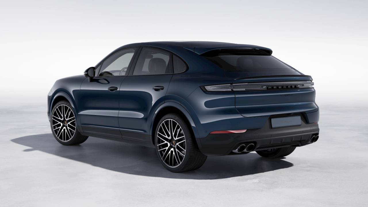2026 Porsche Cayenne Coupe photo 3