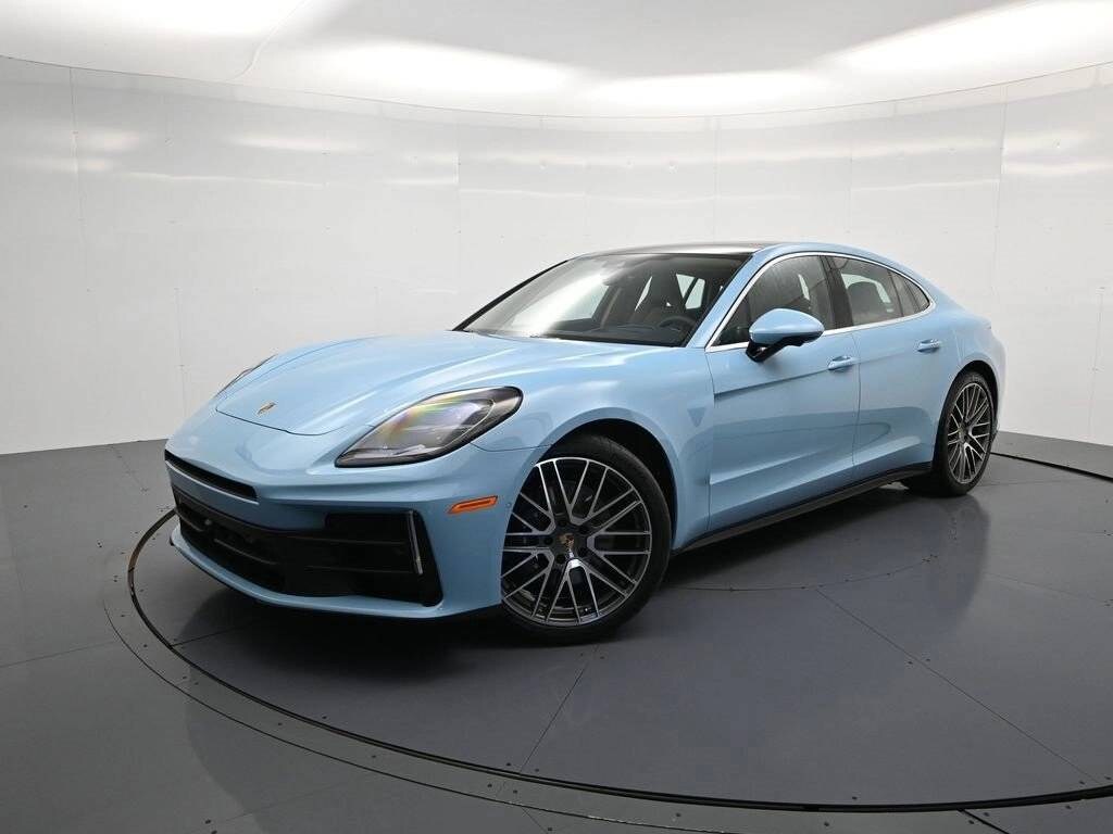 New 2026 Porsche Panamera 4 Hatchback