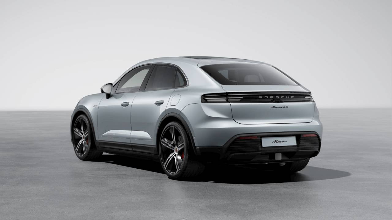 2026 Porsche Macan Electric photo 2