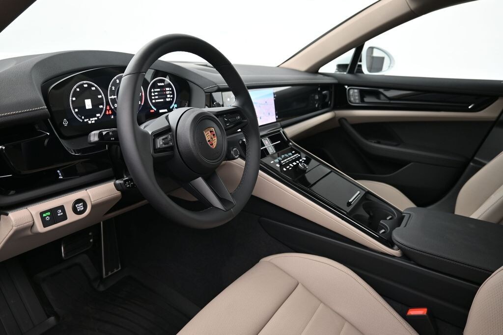 New 2026 Porsche Panamera 4 Hatchback