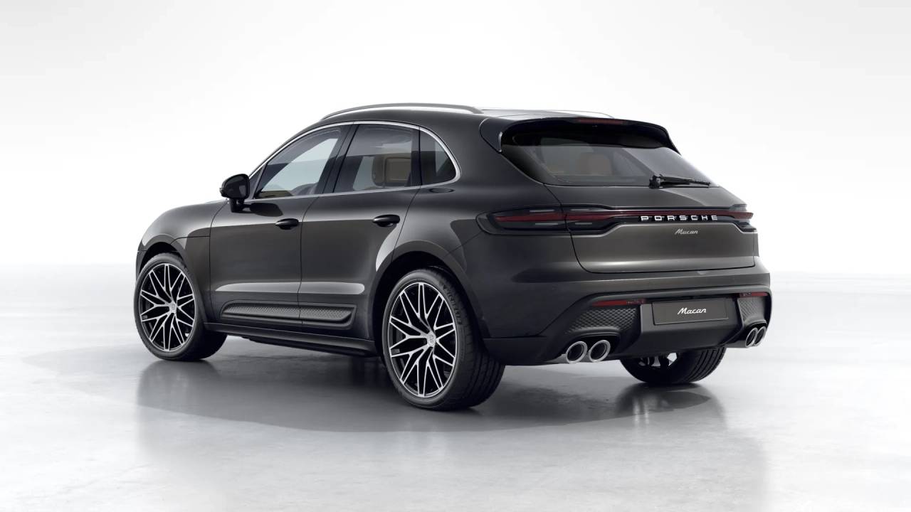 2026 Porsche Macan T photo 3