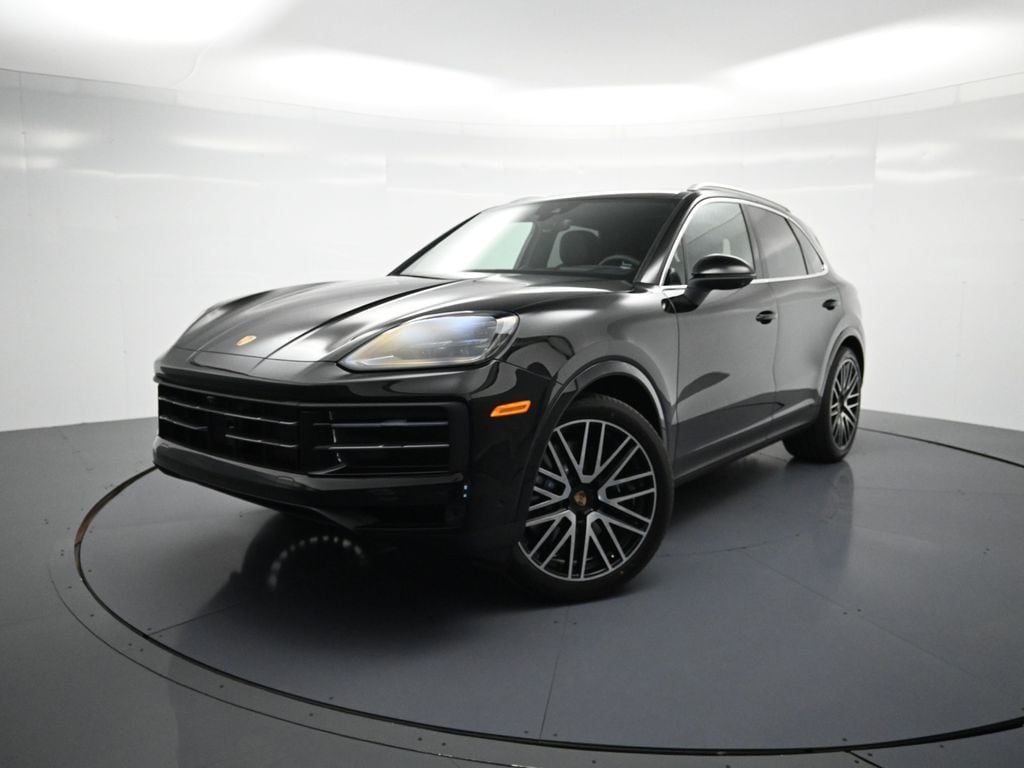 2025 Porsche Cayenne S's photo