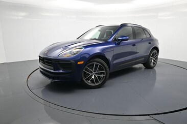 2026 Porsche Macan SUV