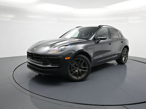 2026 Porsche Macan SUV