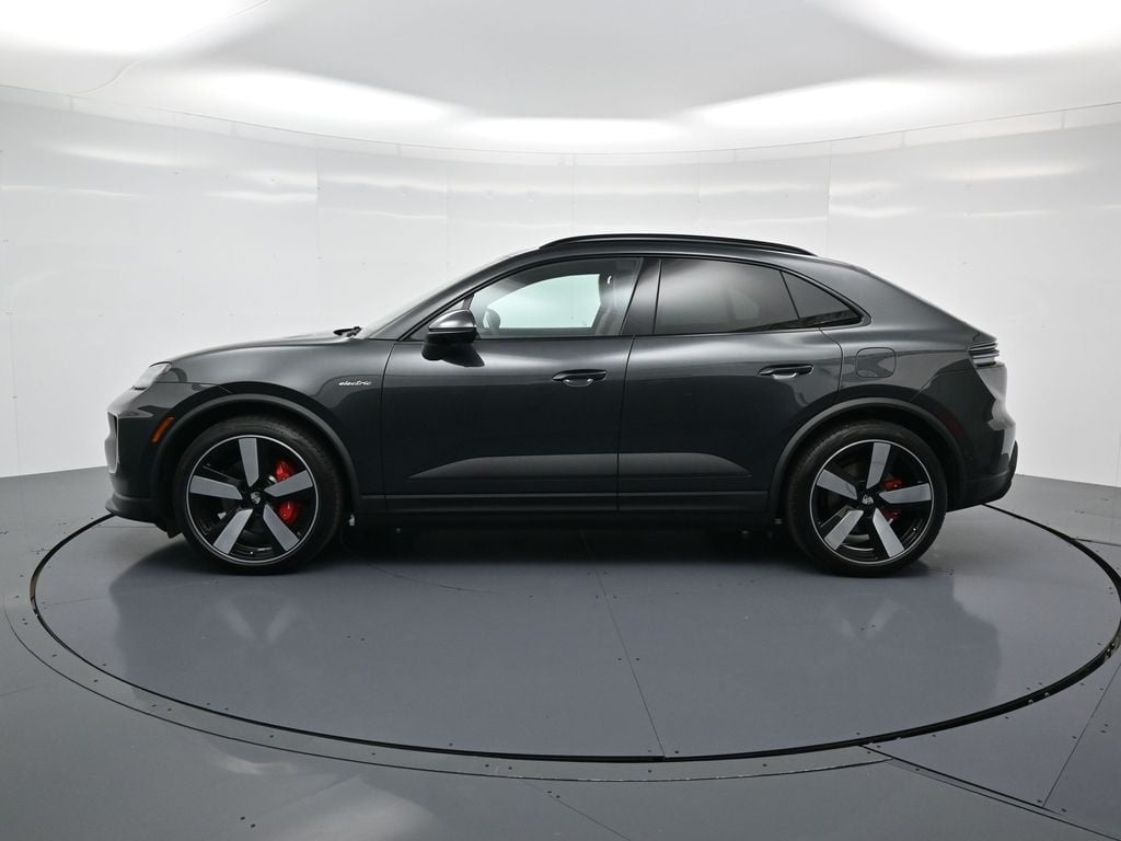 Certified 2025 Porsche Macan S with VIN WP1AB2XA1SL151435 for sale in Naples, FL