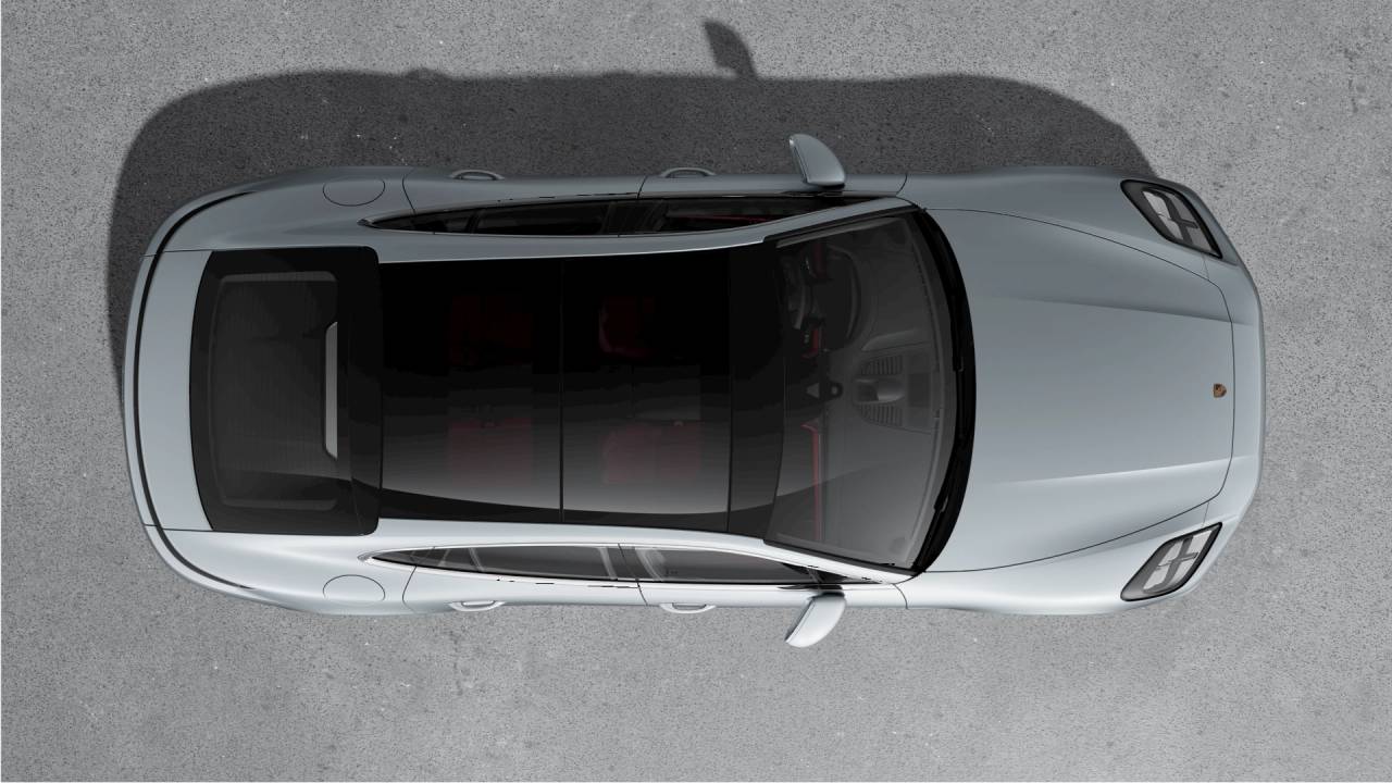 2026 Porsche Panamera 4 E-Hybrid photo 4