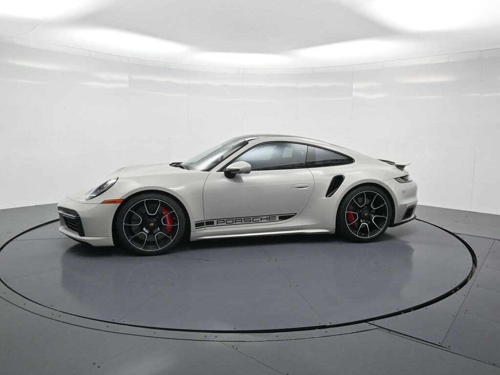 2021 Porsche 911 Turbo photo 2