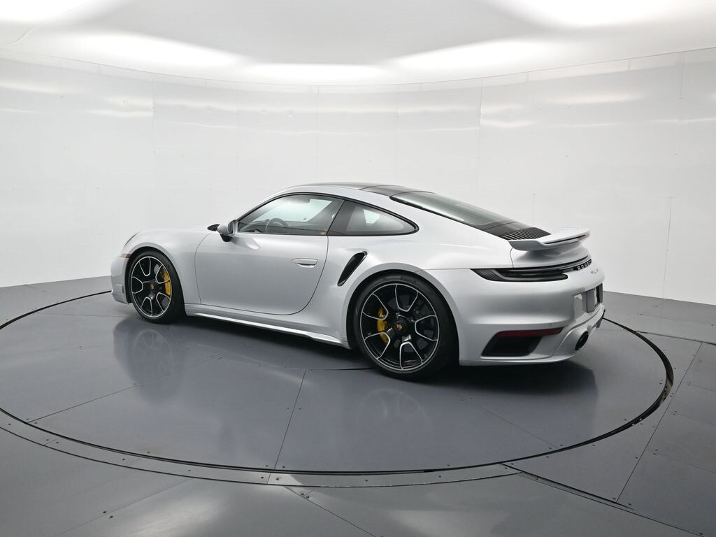 2024 Porsche 911 Turbo S photo 3