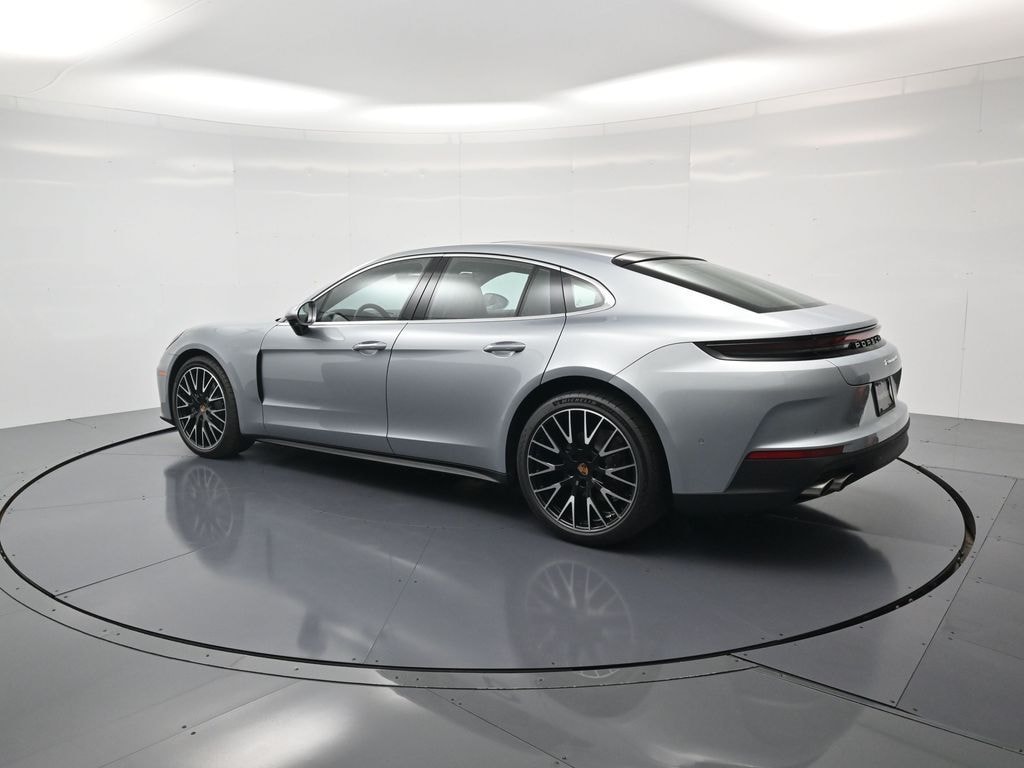 New 2026 Porsche Panamera 4 Hatchback