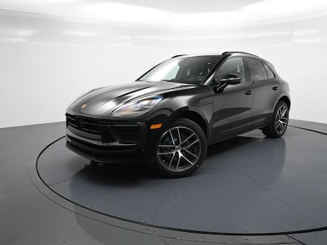 2026 Porsche Macan SUV