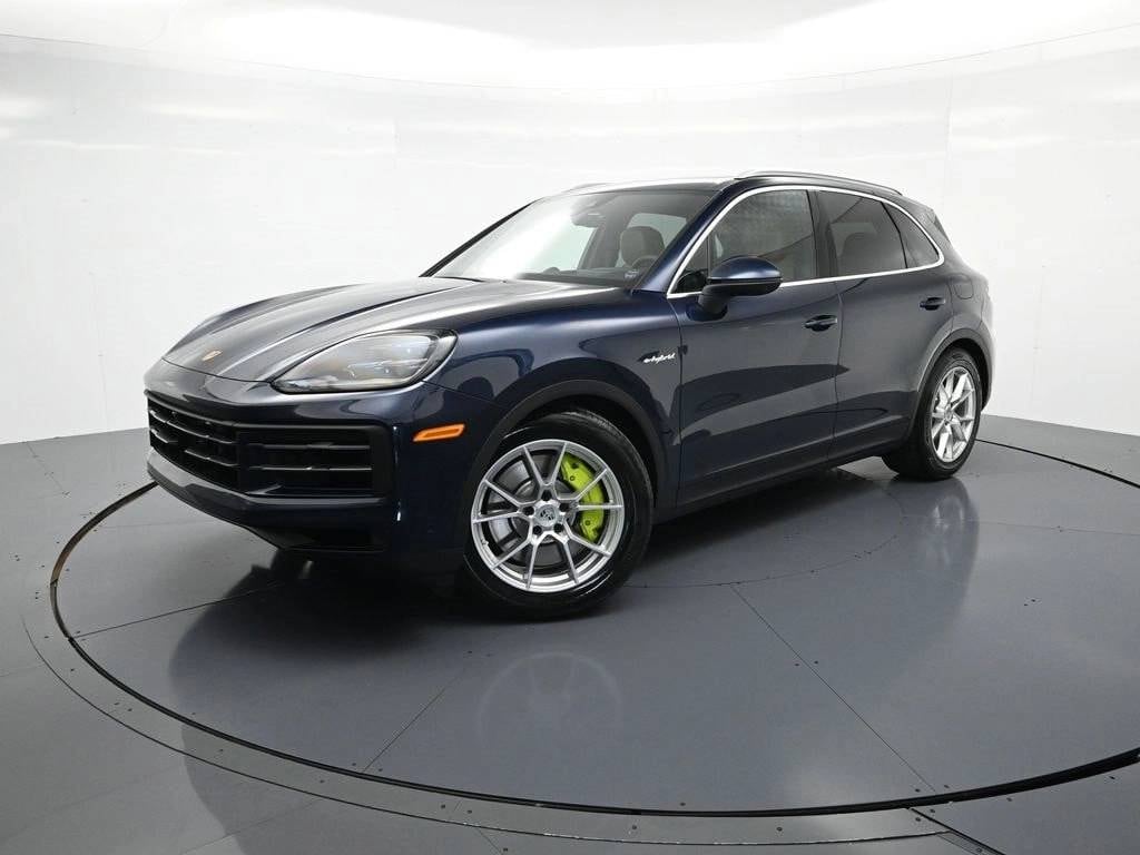 New 2026 Porsche Cayenne E-Hybrid  SUV
