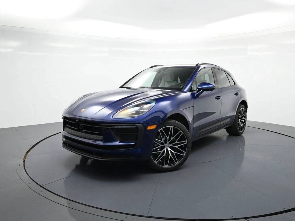 2025 Porsche Macan