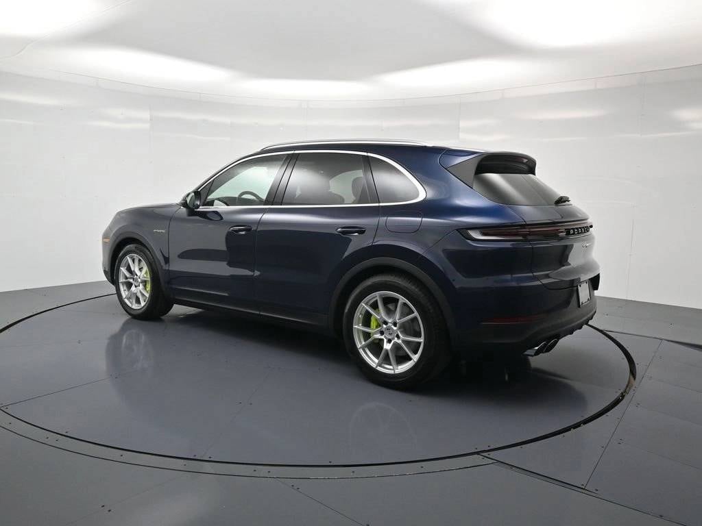 New 2026 Porsche Cayenne E-Hybrid  SUV