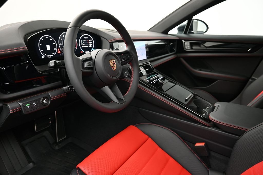 New 2026 Porsche Panamera 4 Hatchback