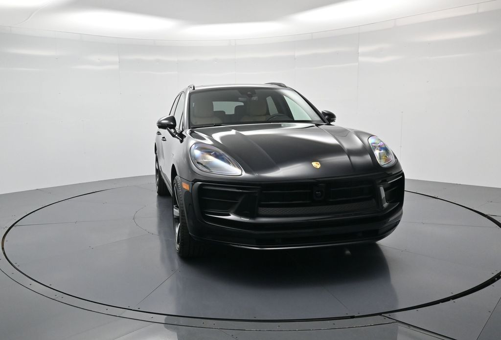 2026 Porsche Macan Base - Photo 32