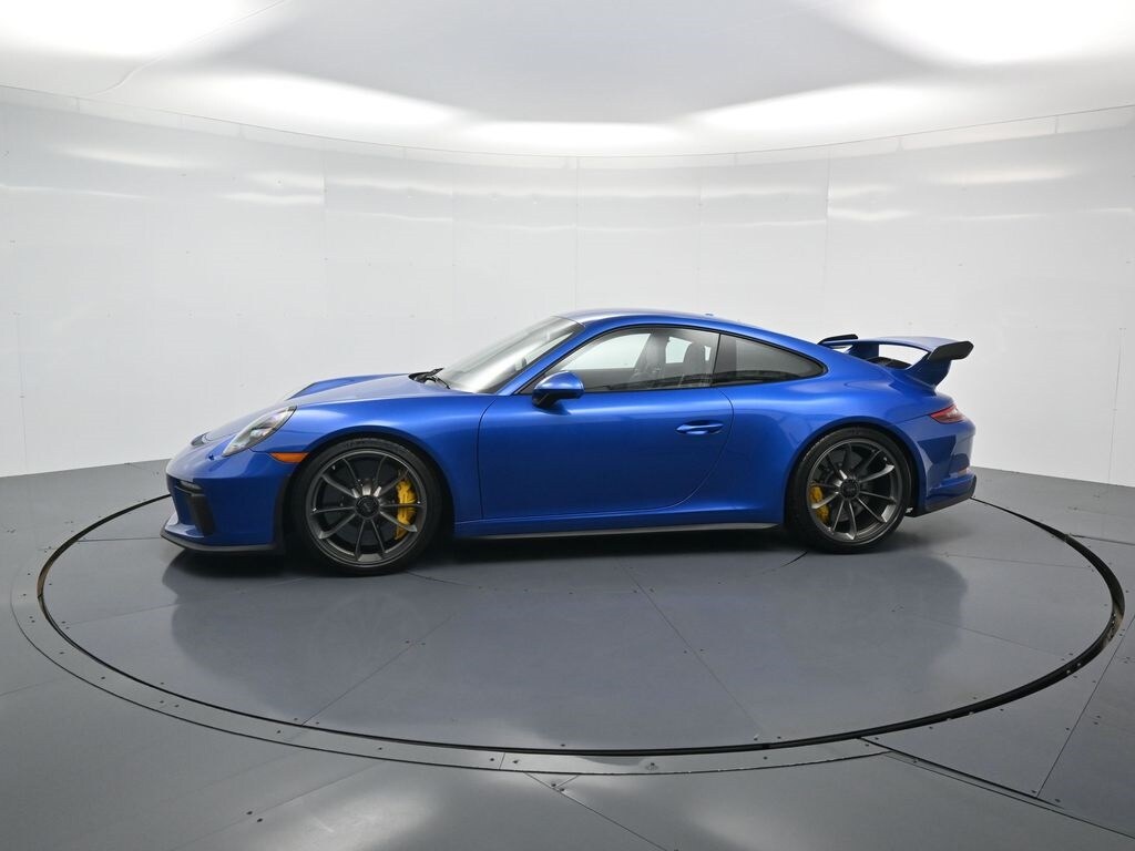 2018 Porsche 911 GT3 photo 2